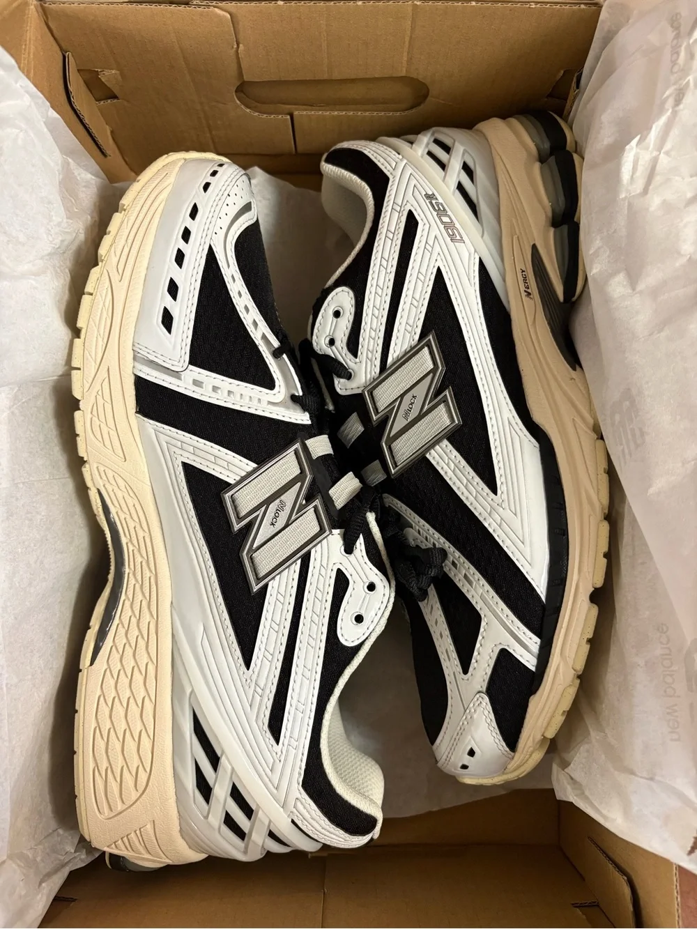 New Men’s New Balance 1906R Black/White/Off White Size 12
